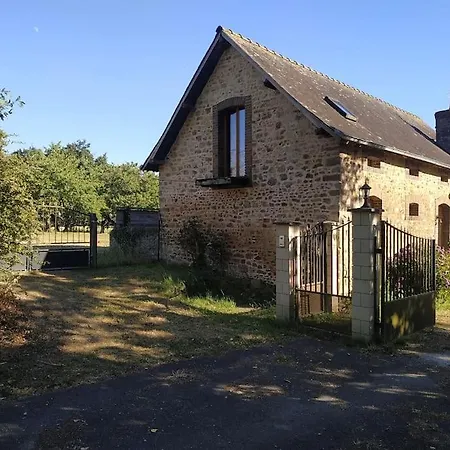 Petite Maison A La Campagne La Selle-Craonnaise Exterior photo