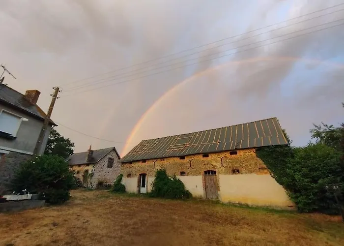 Petite Maison A La Campagne